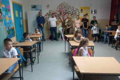 IMG-16ac0e188a58581df3969ccd8c894710-V